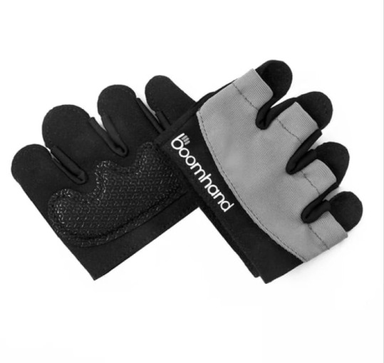 Workout gloves 2